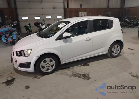 2015 Chevrolet Sonic Ls Auto из США, поврежденный, VIN 1G1JA6SG4F4185789